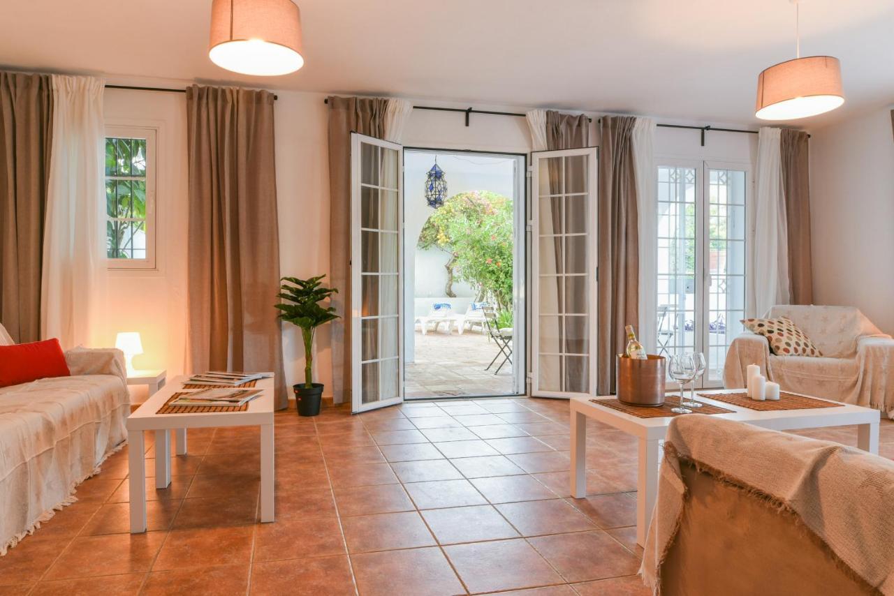 Apartamentos Las Virginias Marbella Exteriör bild